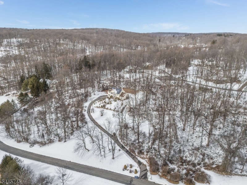 3 Elk Ridge Road Califon, NJ 07830 - Photo 5 of 15 a view of a city
