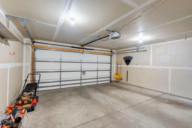 $285,000 | 441 White Pine Lane, Somerset, WI 54025