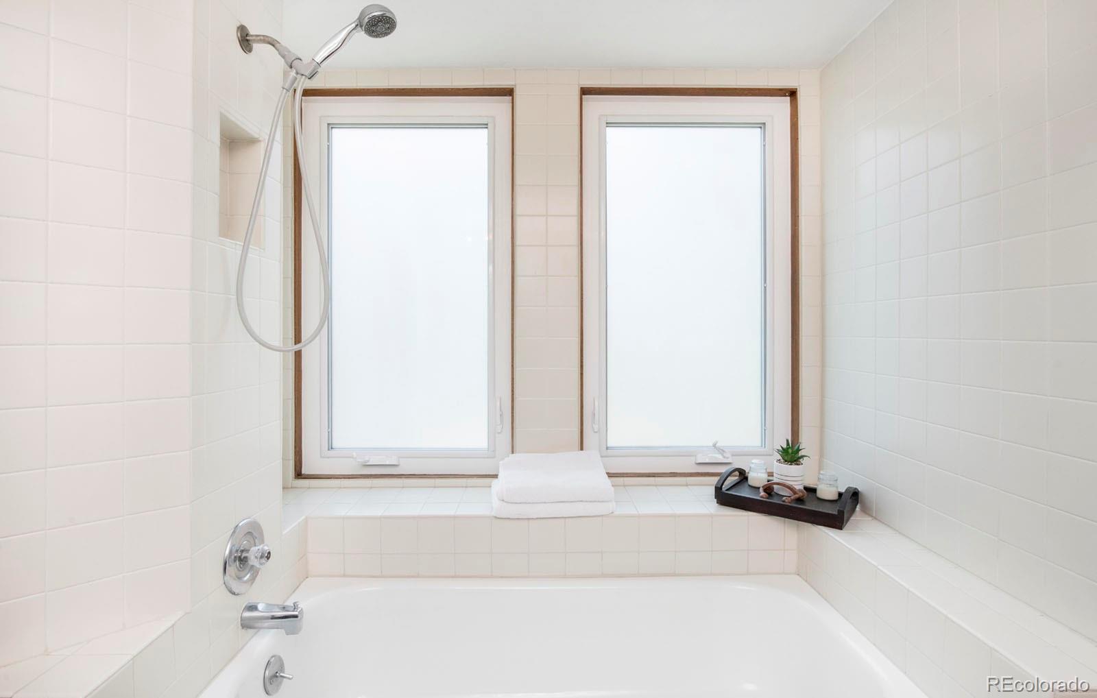23559 Genesee Village Road, Unit B Golden, CO 80401 - Photo 14 of 38 Gallery Image 14