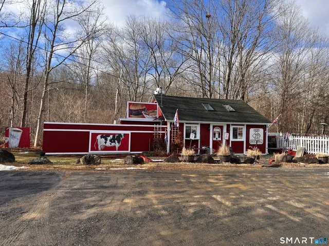 $499,000 | 25 Highway 37, Unit 2, New Fairfield, CT 06812