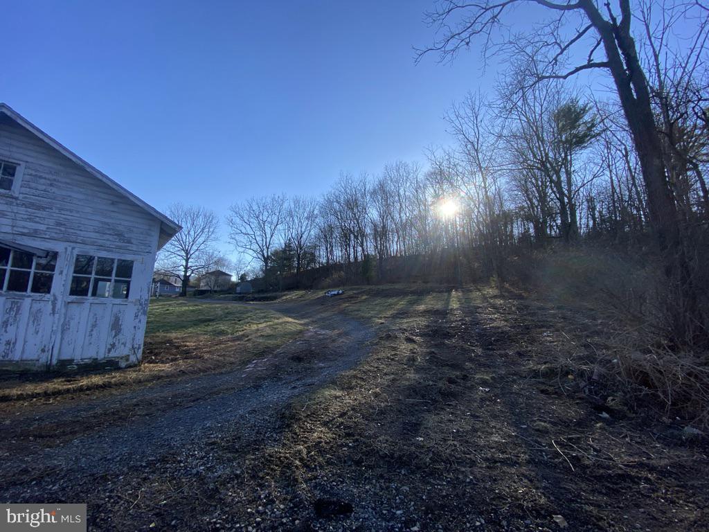31 Old Forge Road Pine Grove, PA 17963 - Photo 4 of 30 Gallery Image 4