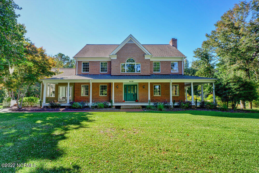 409 Whitebridge Road Hampstead, NC 28443 - Photo 1 of 56 001_p8988798_799_800_801_802_803_804