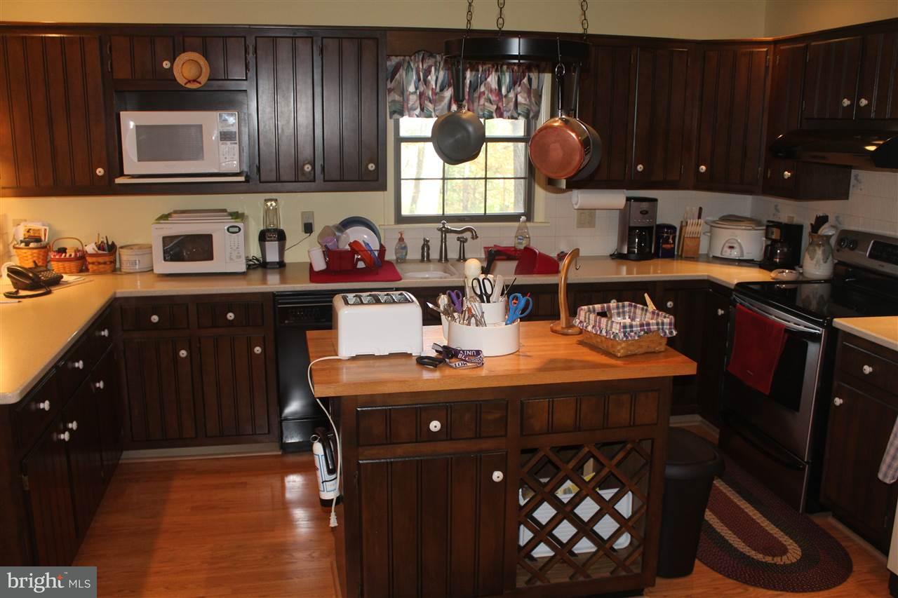 1927 Rosepointe Way Spring Grove, PA 17362 - Photo 4 of 18