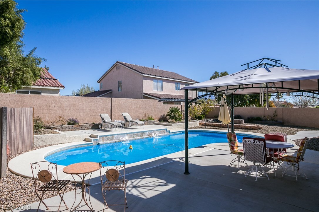 8908 Rusty Rifle Avenue Las Vegas, NV 89143 - Photo 16 of 19