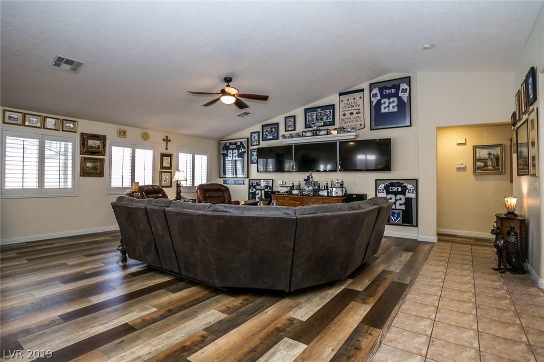 8908 Rusty Rifle Avenue Las Vegas, NV 89143 - Photo 3 of 19
