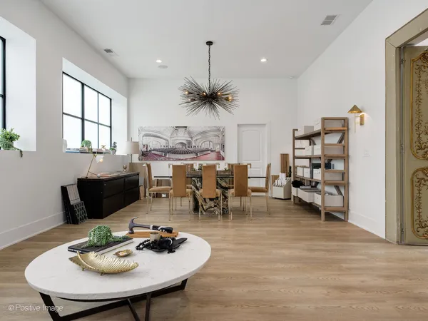 $2,999,999 | 2733 North Pulaski Road, Chicago, IL 60647