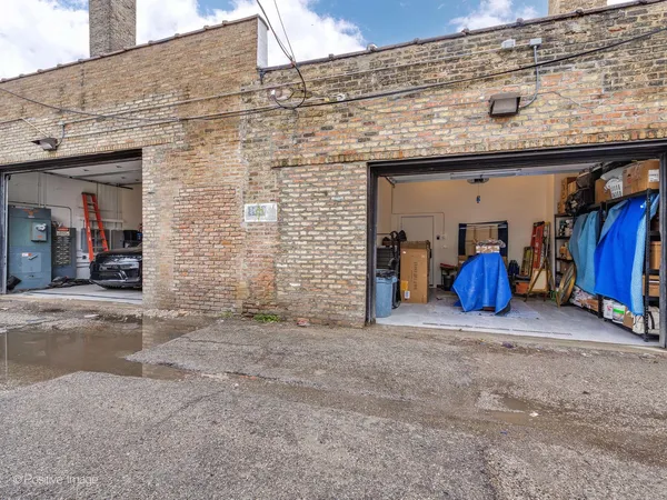 $2,999,999 | 2733 North Pulaski Road, Chicago, IL 60647
