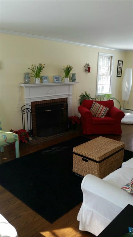 11 Ramble Road Cape Elizabeth, ME 04107 - Photo 8 of 10 Living