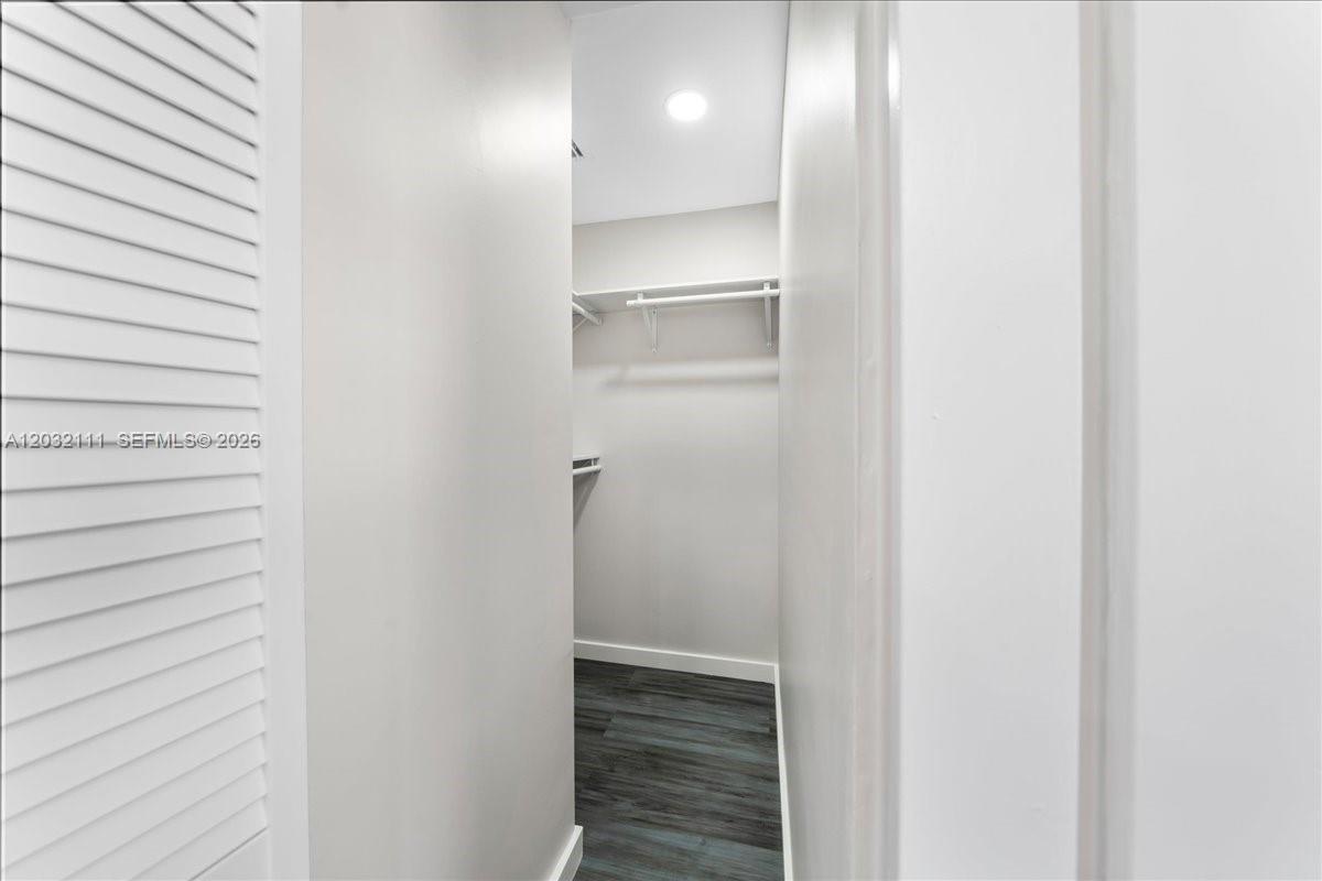 7705 Southwest 66th Street Miami, FL 33143 - Photo 52 of 60