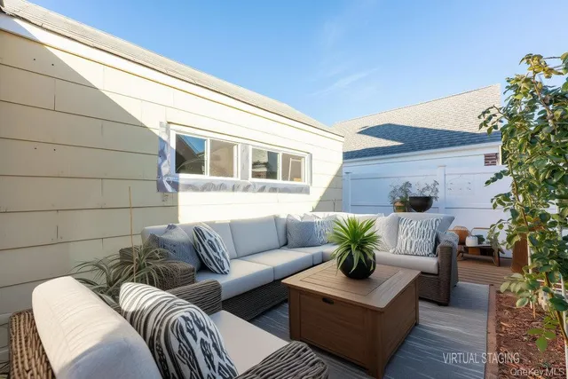 $950,000 | 505 7th Avenue, New Hyde Park, NY 11040