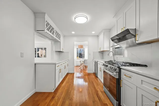 $950,000 | 505 7th Avenue, New Hyde Park, NY 11040