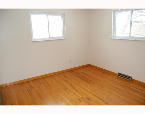 3930 Shepard Road Gibsonia, PA 15044 - Photo 8 of 12 1st Floor Plan. *3RD BEDROOM ~ HARDWOOD FLOORS