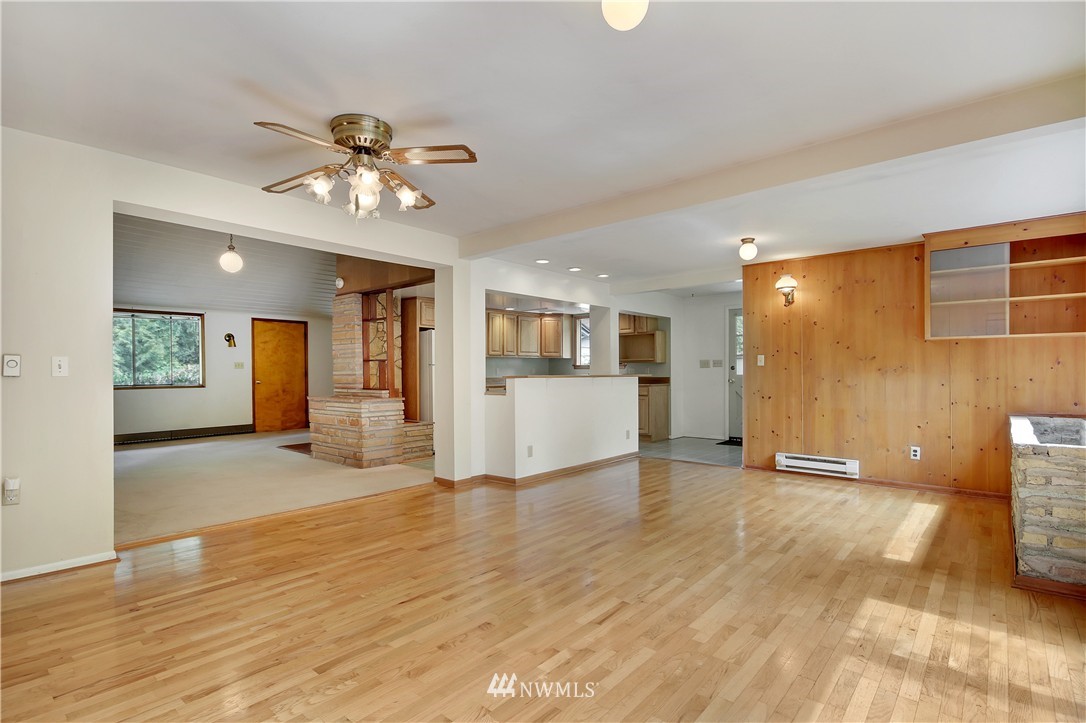 3804 236th Street Southeast Bothell, WA 98021 - Photo 3 of 24