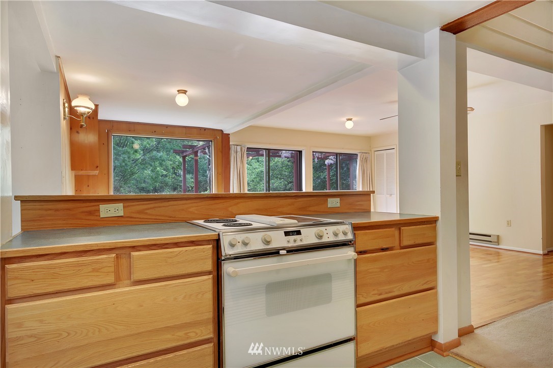 3804 236th Street Southeast Bothell, WA 98021 - Photo 8 of 24