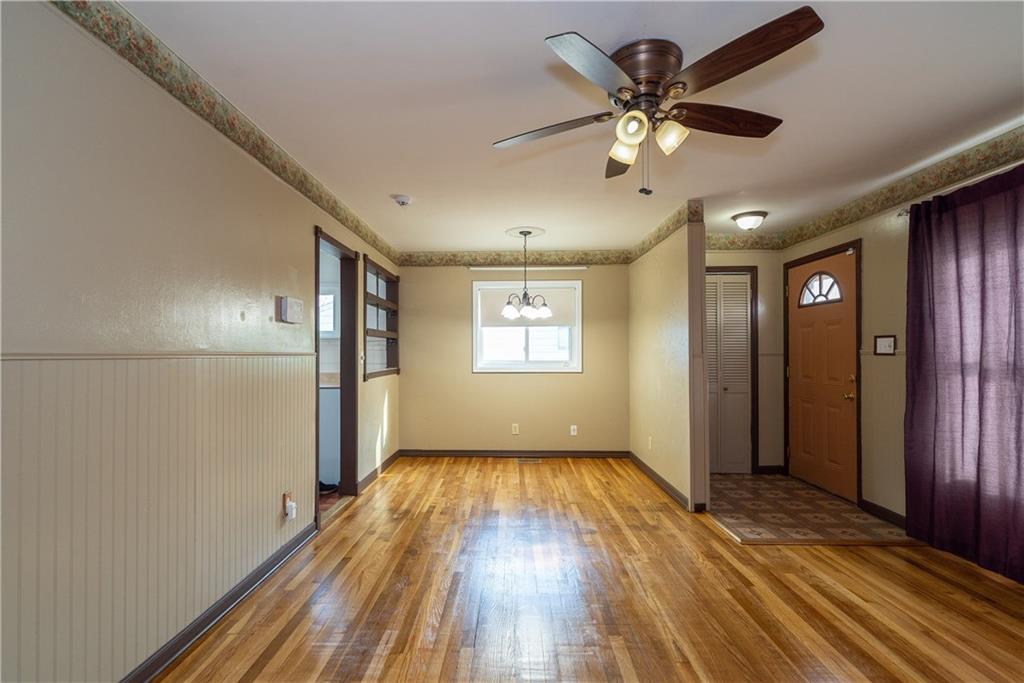 310 Spinning Road Dayton, OH 45431 - Photo 2 of 32