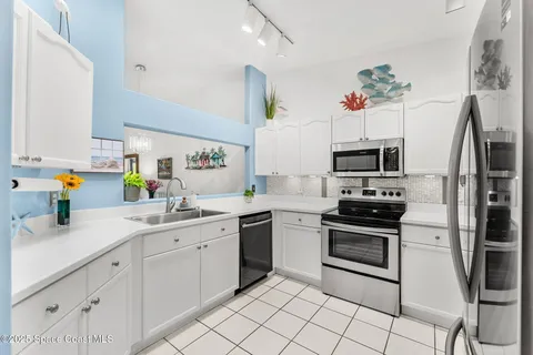 $435,000 | 70 Coral Sea Way, Unit 25, Satellite Beach, FL 32937