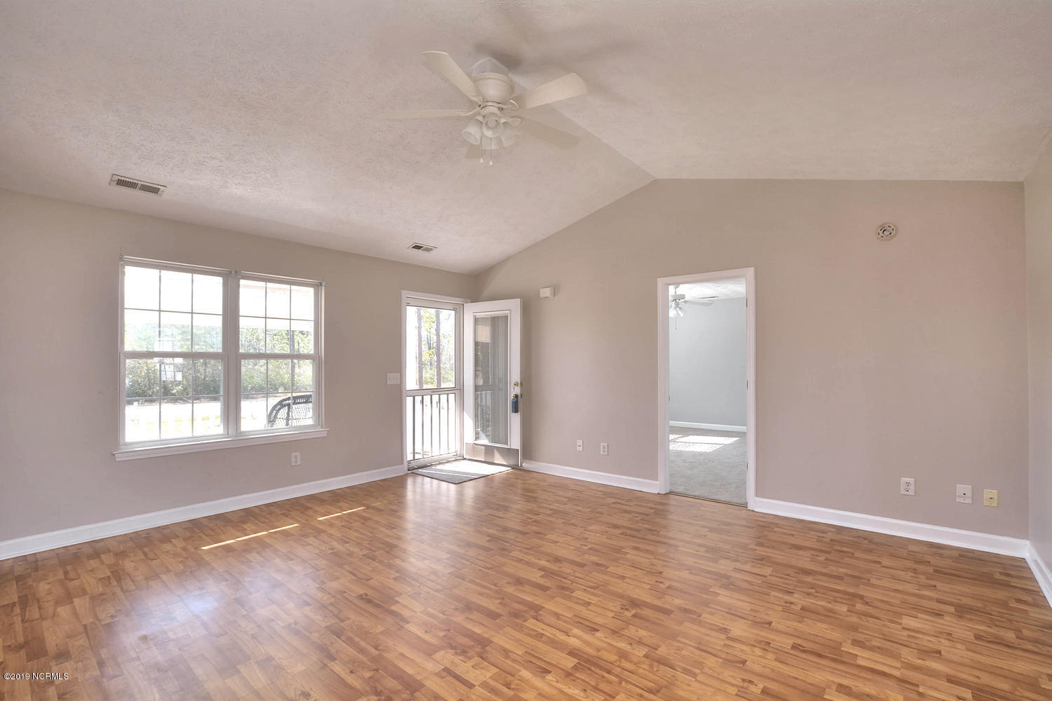 70 Greensboro Road Southport, NC 28461 - Photo 2 of 24 Family Room