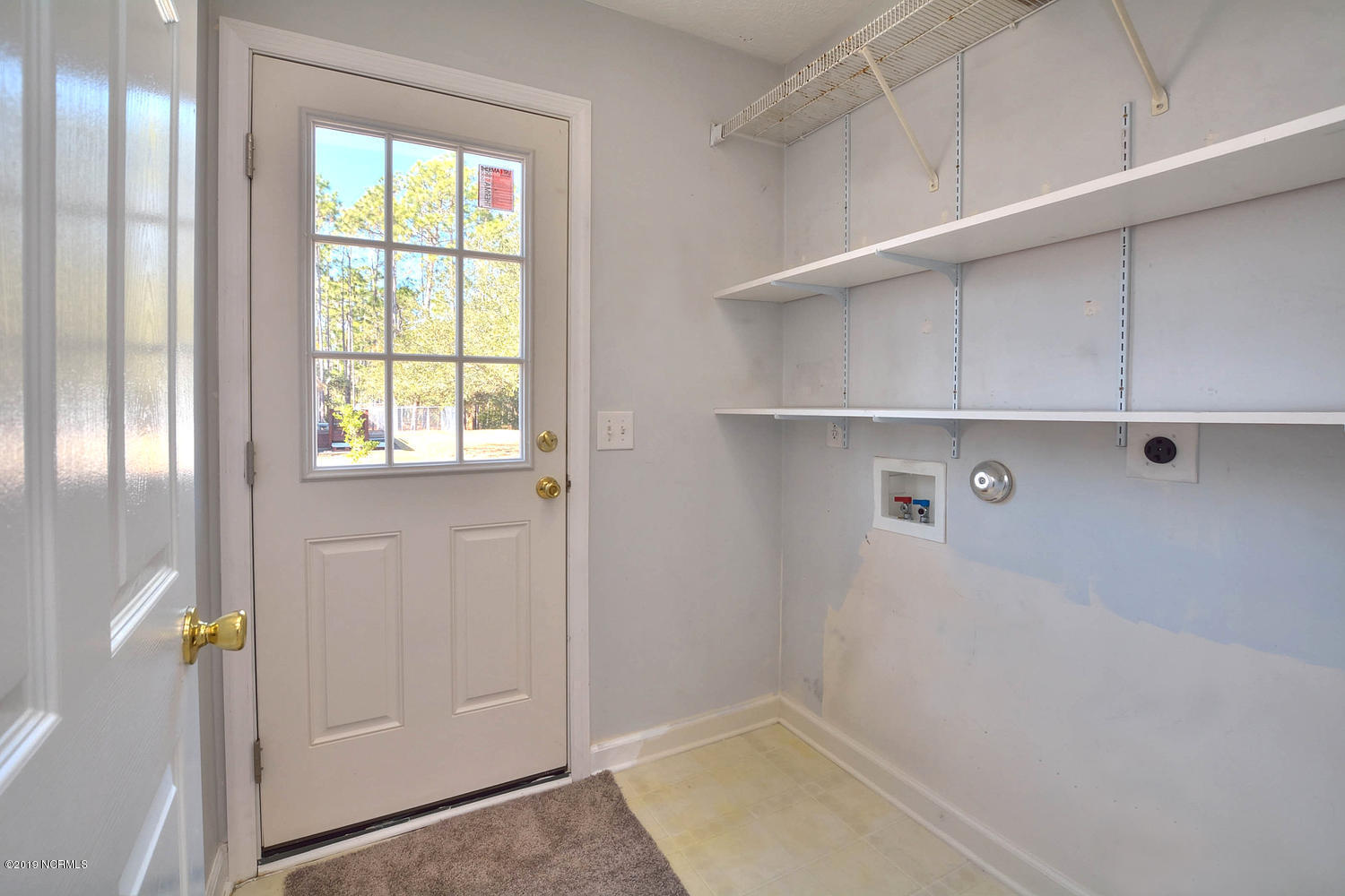 70 Greensboro Road Southport, NC 28461 - Photo 10 of 24 Laundry Room