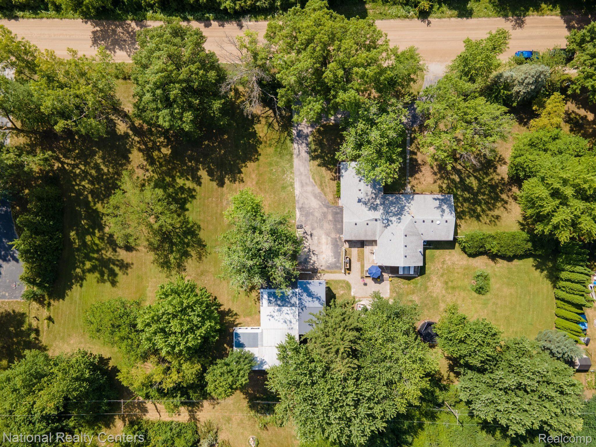 27365 Bell Road New Boston, MI 48164 - Photo 48 of 52 Gallery Image 48