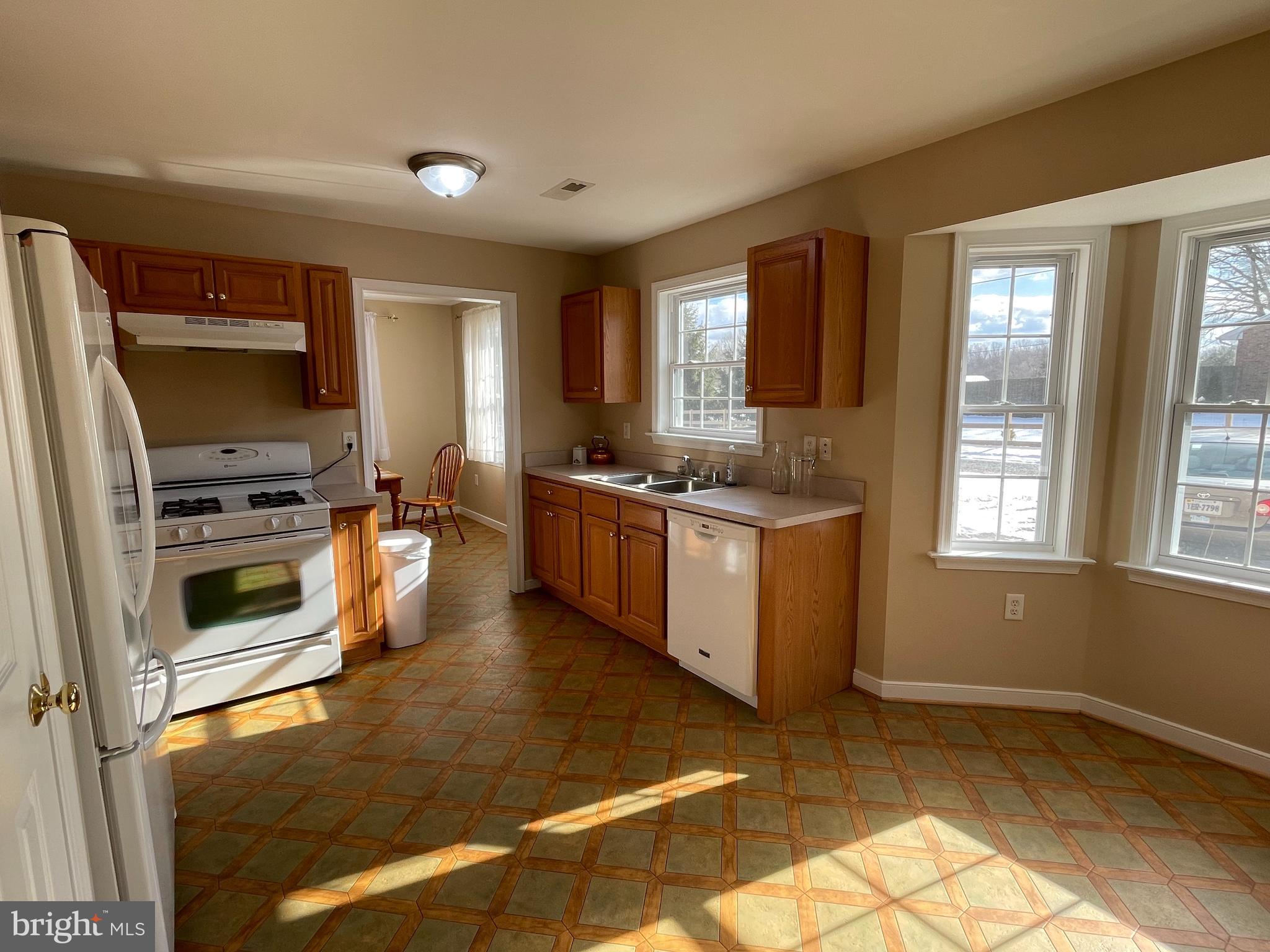 63 McCarty Road Fredericksburg, VA 22405 - Photo 11 of 38 Gallery Image 11