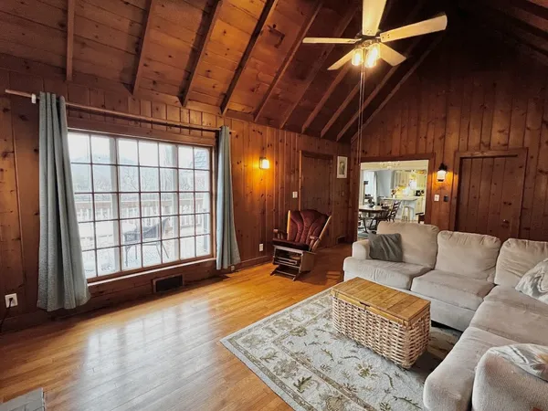 $309,900 | 489 North Grove Street, Richland Center, WI 53581