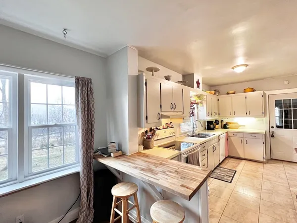 $309,900 | 489 North Grove Street, Richland Center, WI 53581