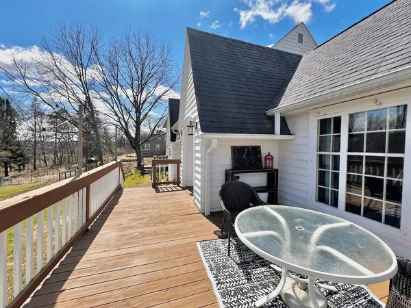 $309,900 | 489 North Grove Street, Richland Center, WI 53581