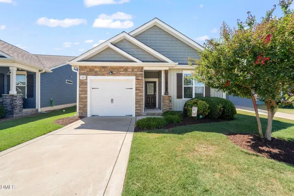 $284,900 | 303 Bella Square, Smithfield, NC 27577