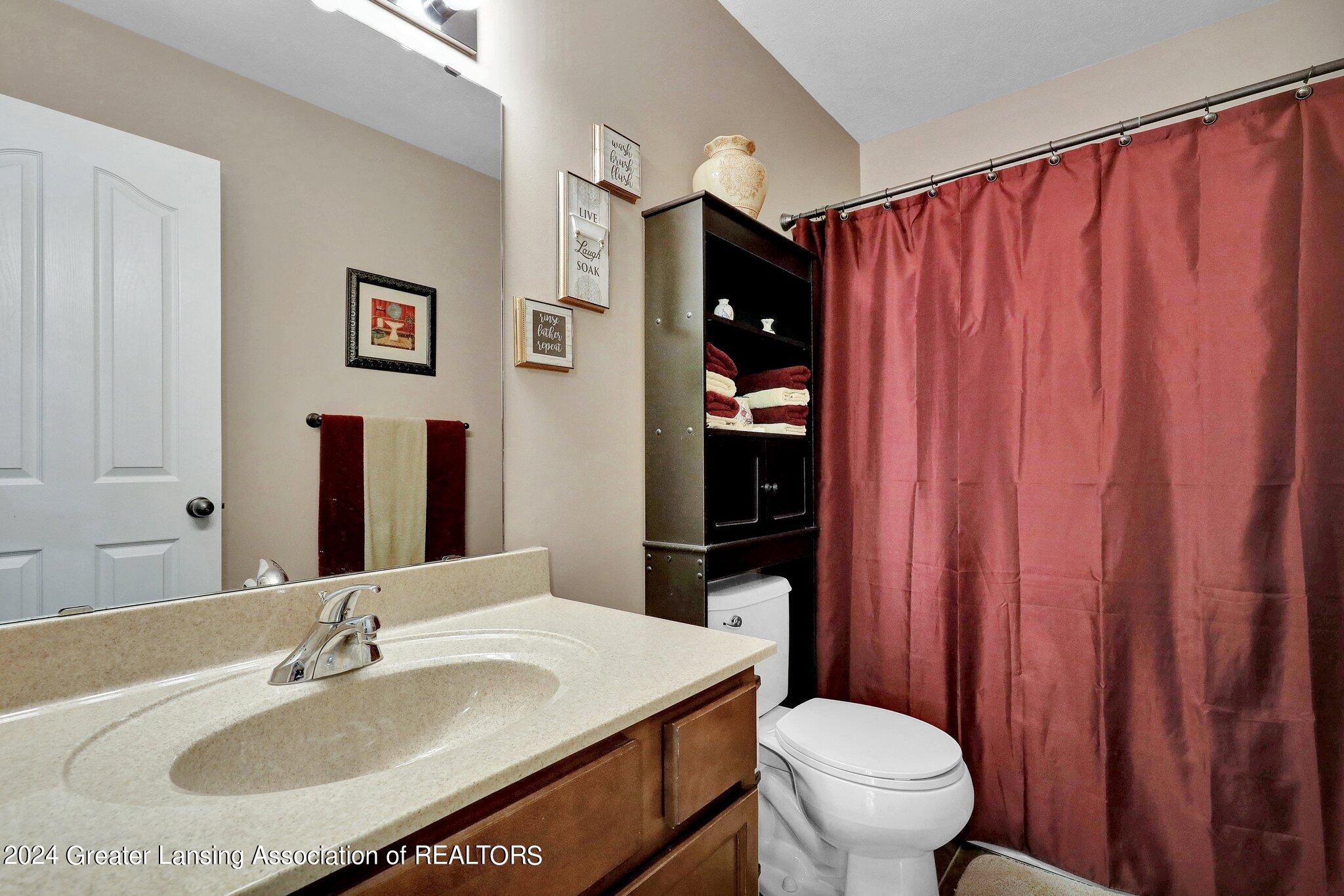 129 Lake Ridge Drive Mason, MI 48854 - Photo 8 of 20 13-web-or-mls-Open Ended Media-13