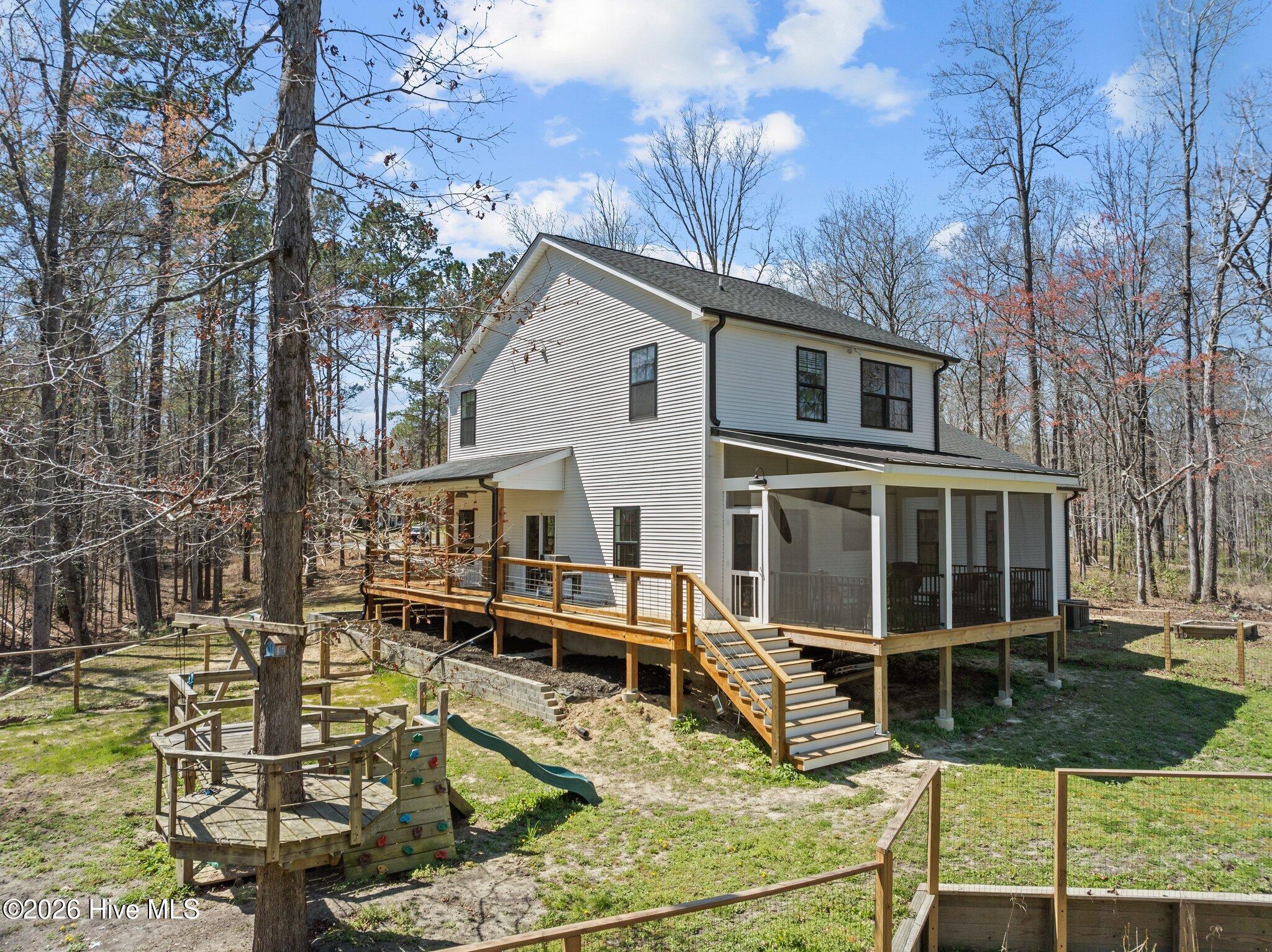 199 Yeats Creek Road Chocowinity, NC 27817 - Photo 7 of 46 Side/back of house.