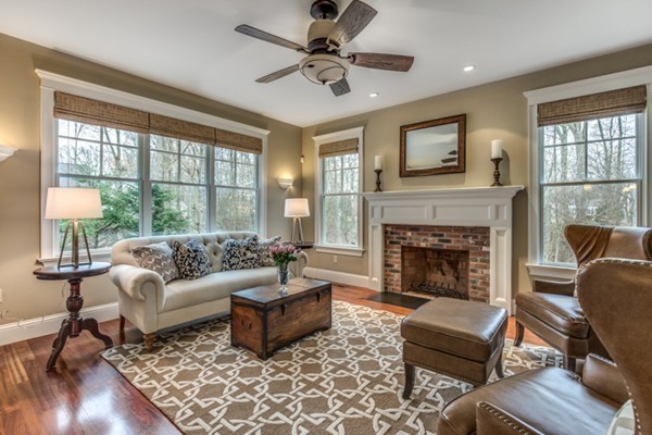19 Douglas Road Lexington, MA 02420 - Photo 13 of 24