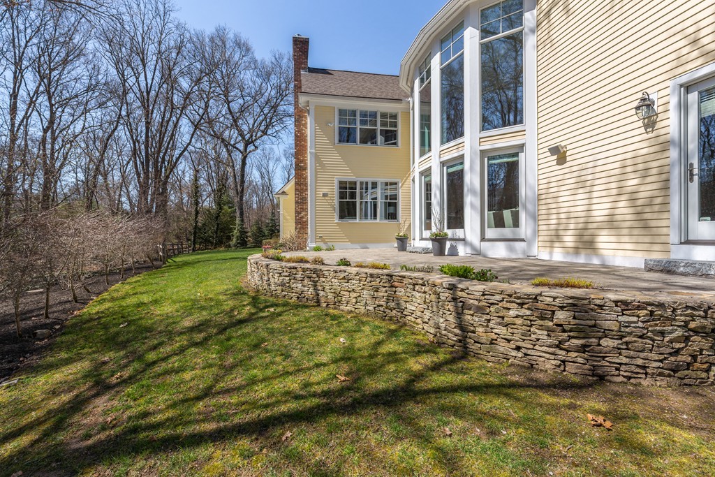19 Douglas Road Lexington, MA 02420 - Photo 24 of 24