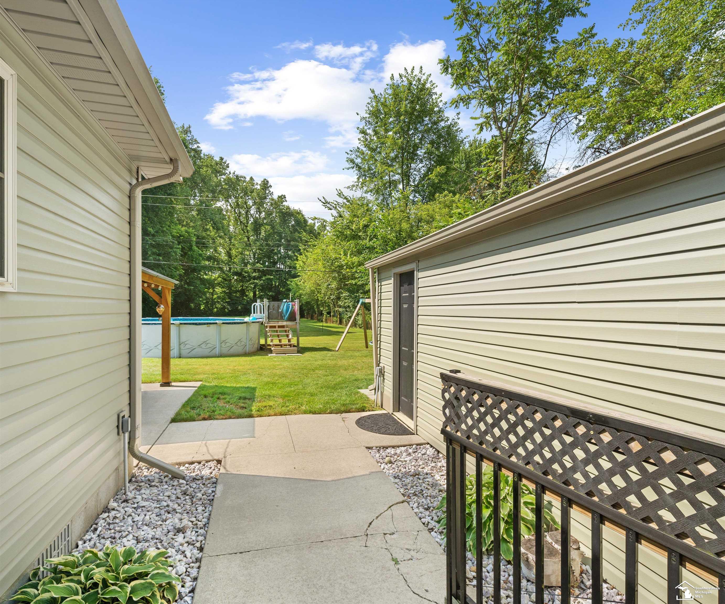 40535 Judd Road Belleville, MI 48111 - Photo 40 of 53