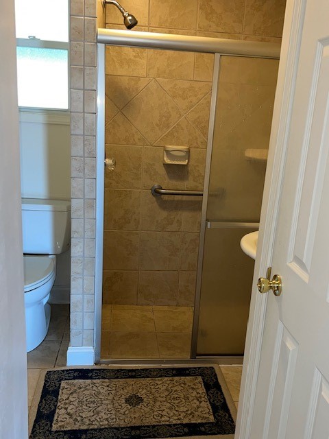 110 Meadow Ridge Drive Salem, SC 29676 - Photo 12 of 29 Hall Bathroom