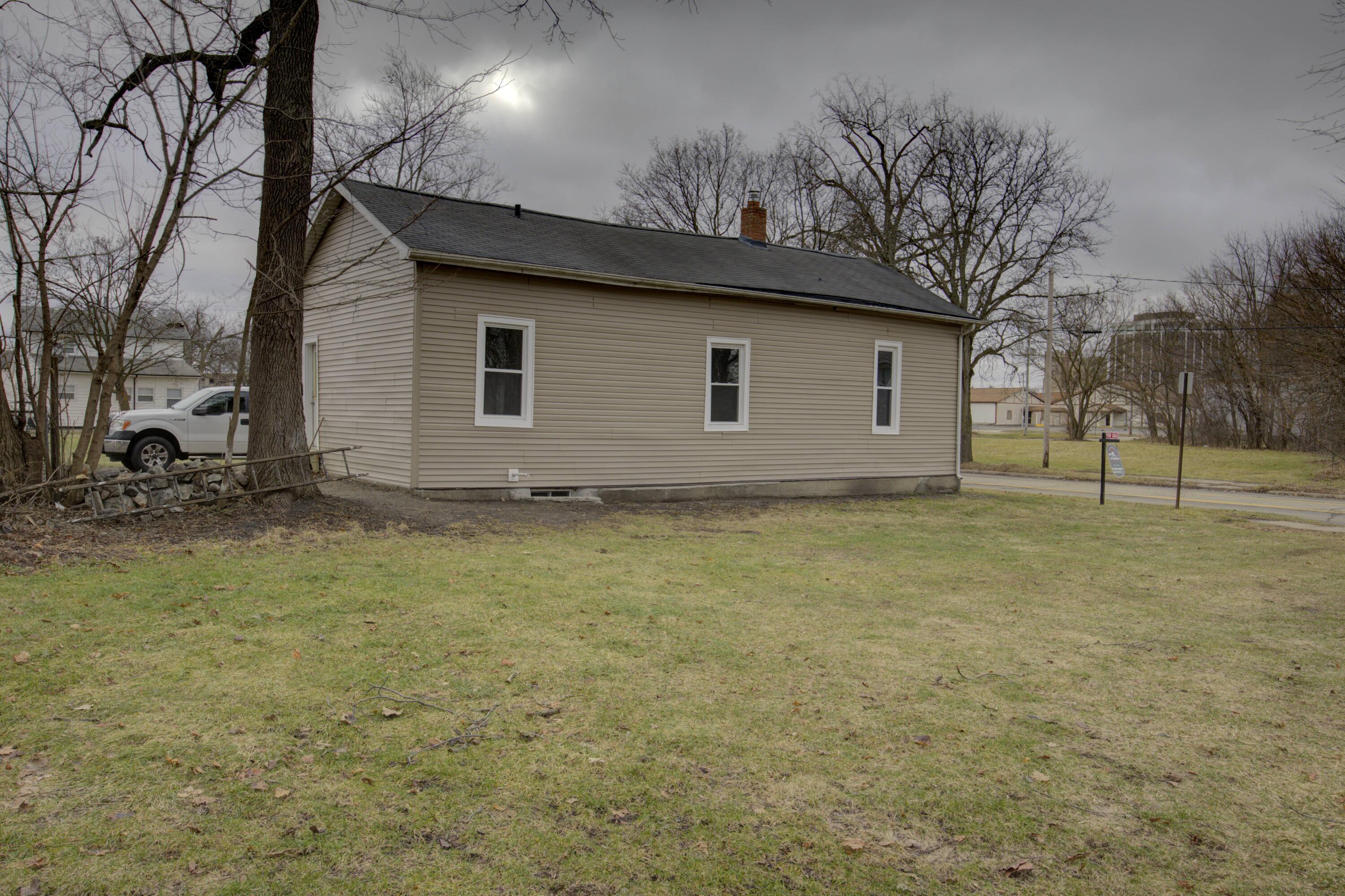 357 Cooper Street Jackson, MI 49201 - Photo 44 of 56 AQ1A4006_7_8
