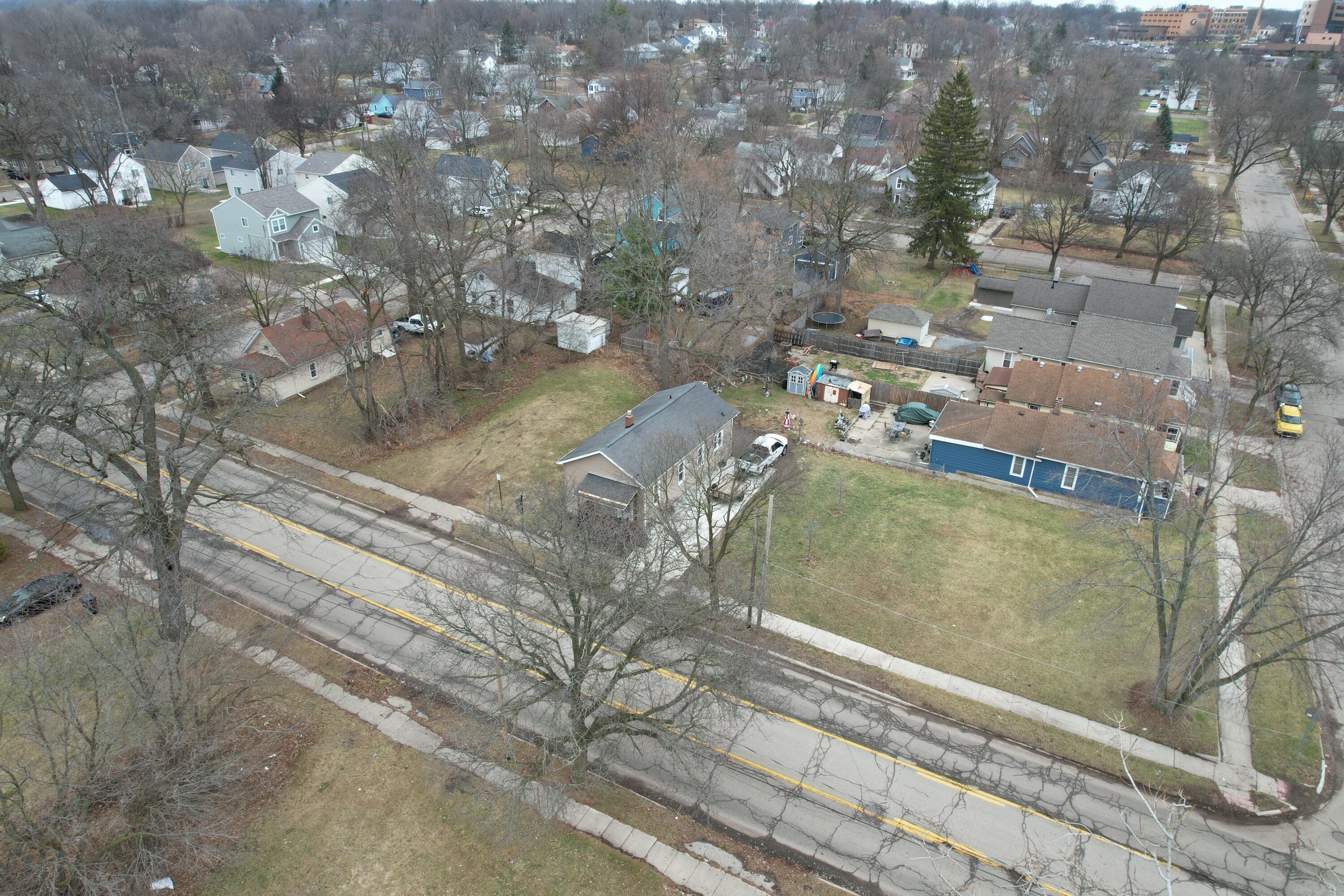 357 Cooper Street Jackson, MI 49201 - Photo 48 of 56 2026-01-10 12.15.46