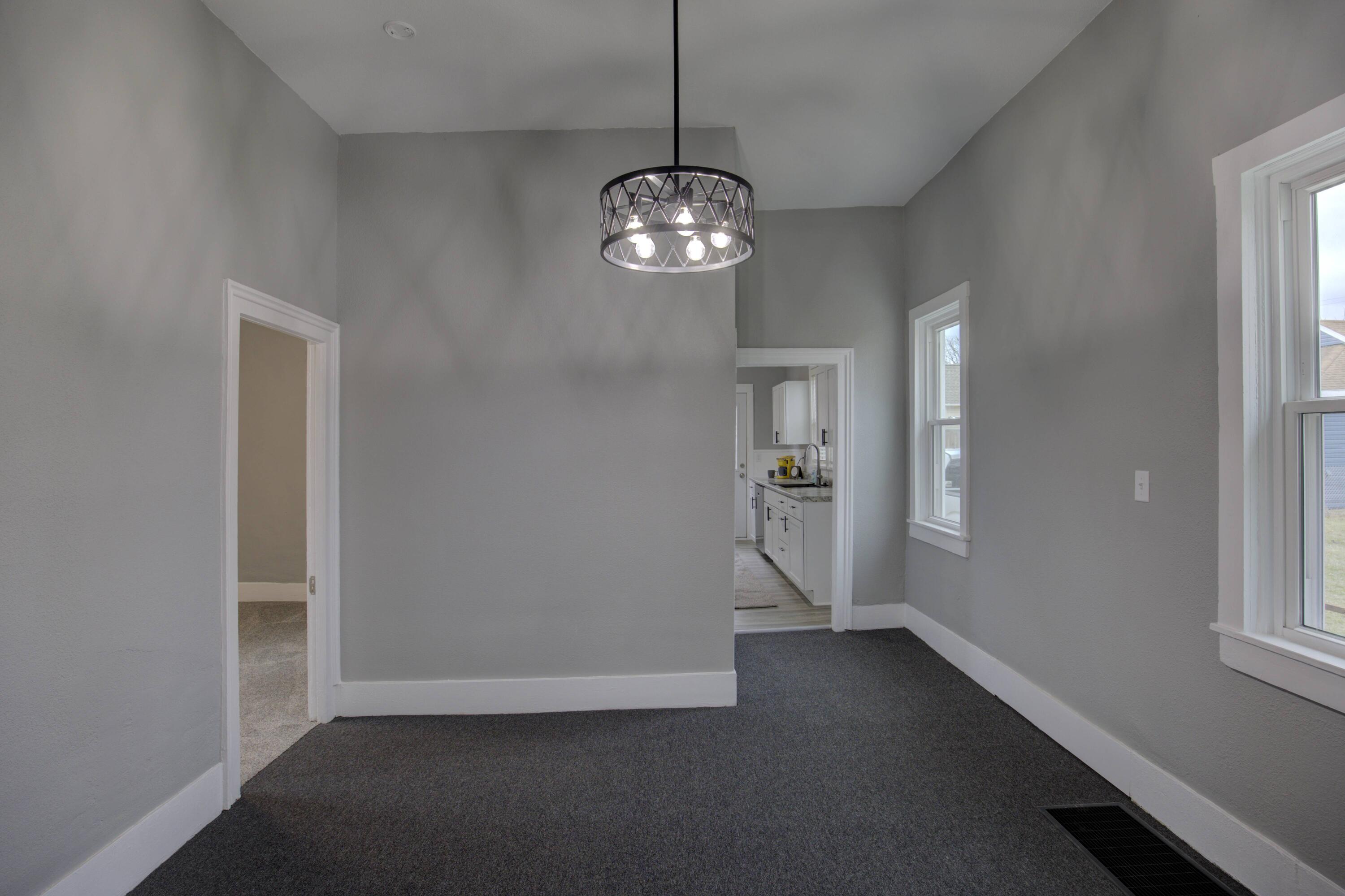 357 Cooper Street Jackson, MI 49201 - Photo 9 of 56 AQ1A3892_3_4