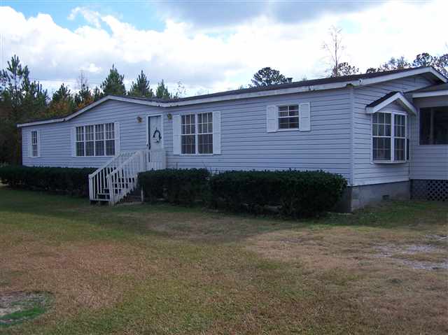 145 Country Club Road Andrews, SC 29510 - Photo 2 of 13
