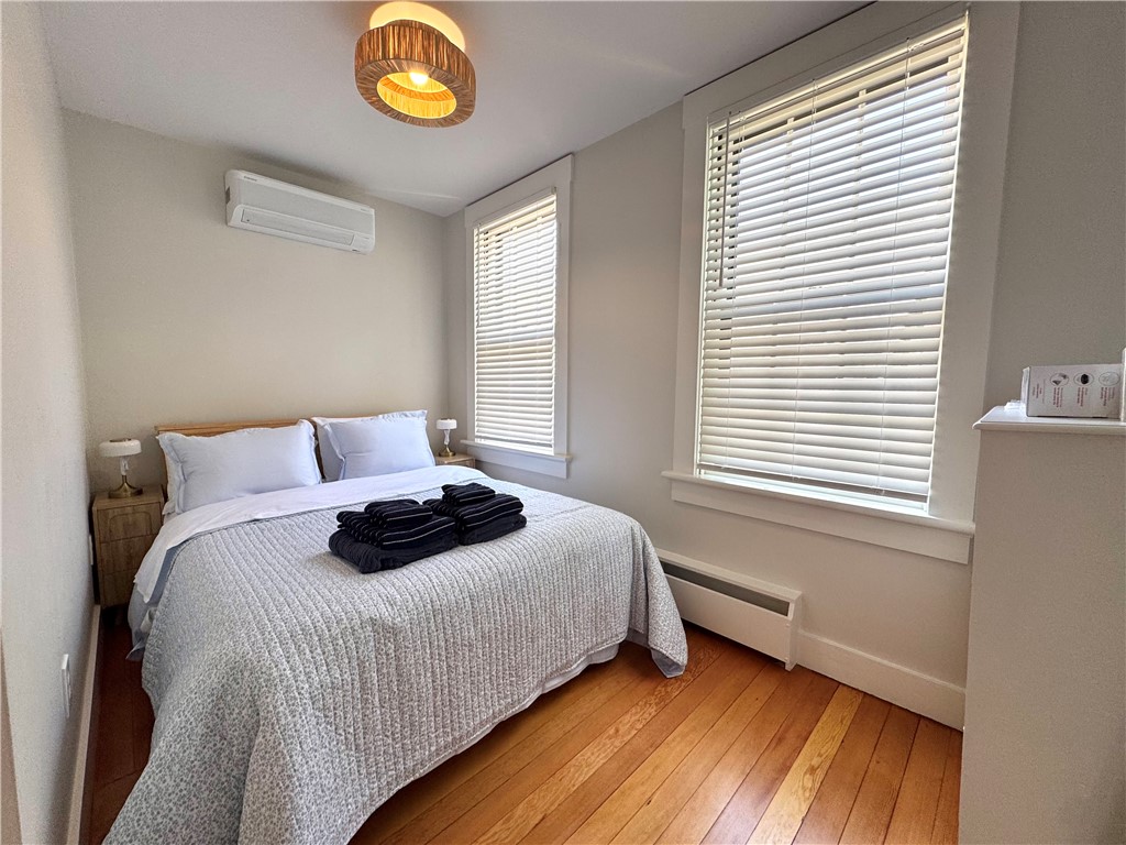 19 Walnut Street, Unit 4 Newport, RI 02840 - Photo 9 of 11