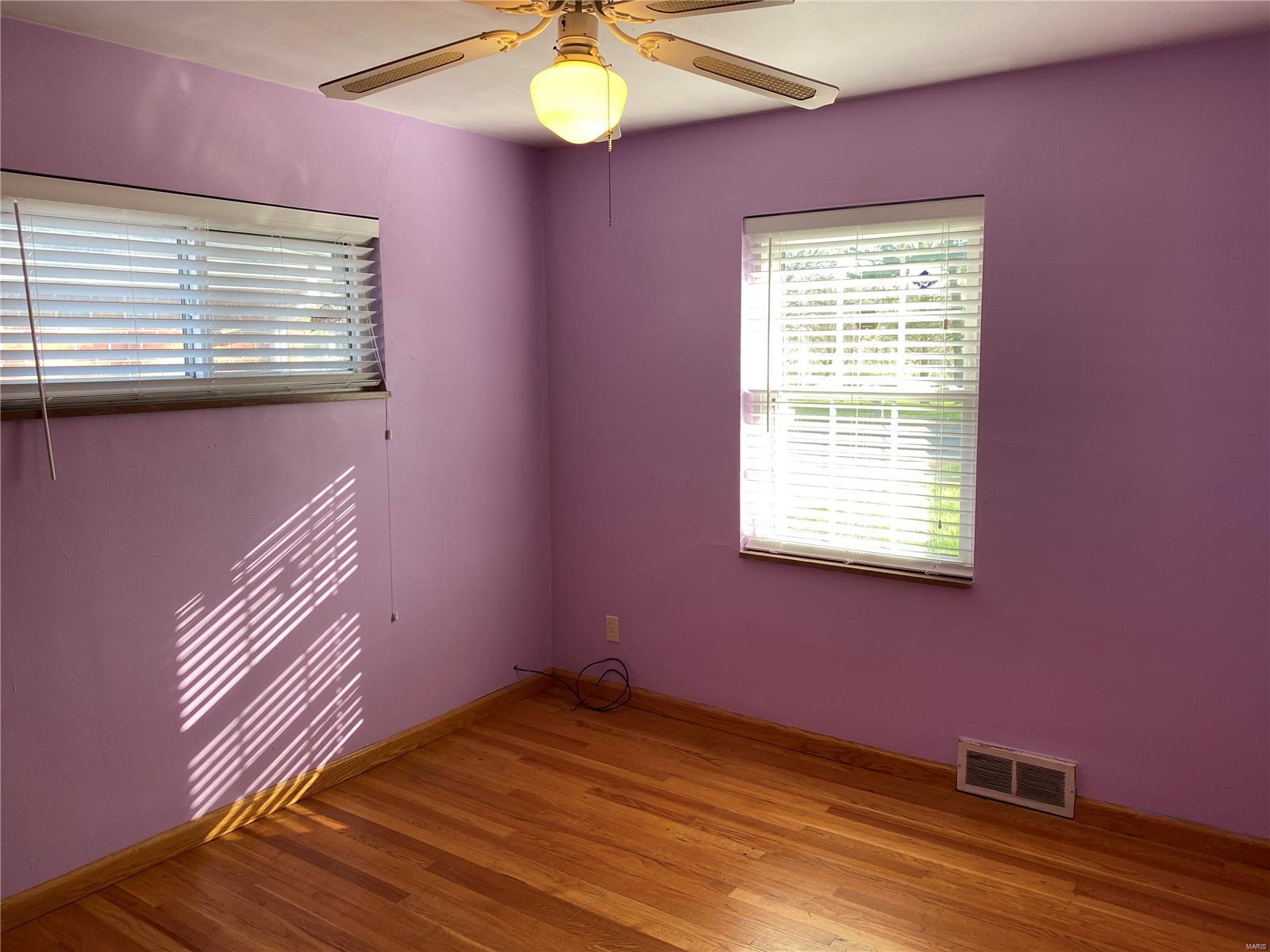 4111 Ripa Avenue St. Louis, MO 63125 - Photo 13 of 25 Gallery Image 13