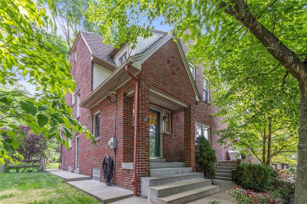 104 Rutledge Drive Pittsburgh, PA 15215 - Photo 1 of 49 Gallery Image 1