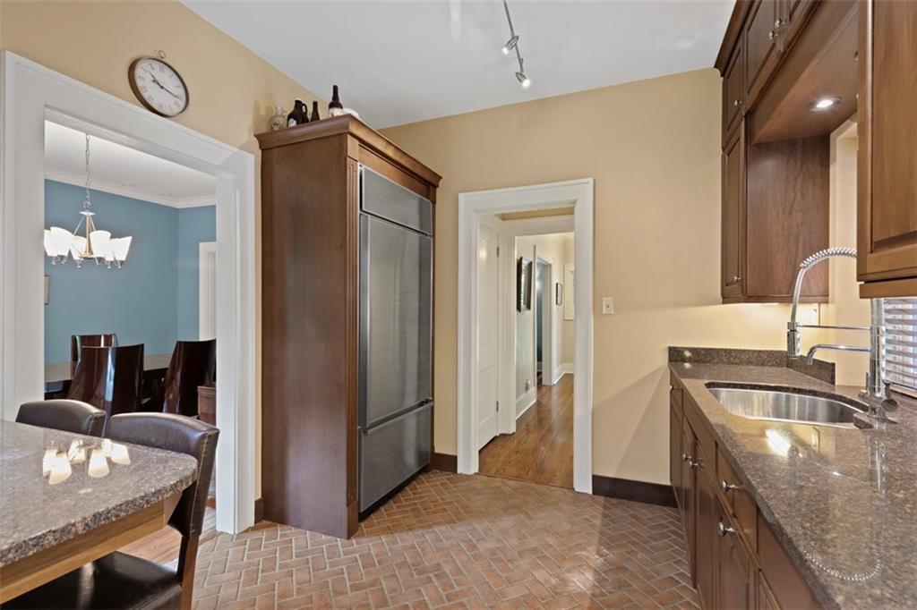 104 Rutledge Drive Pittsburgh, PA 15215 - Photo 15 of 49 Gallery Image 15