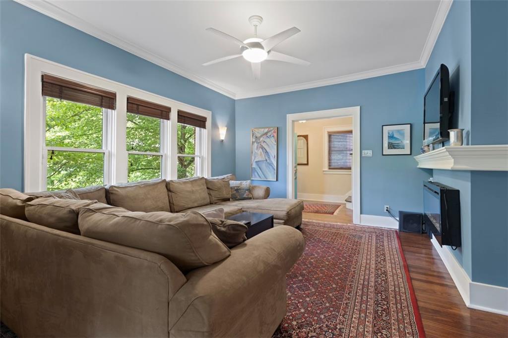104 Rutledge Drive Pittsburgh, PA 15215 - Photo 5 of 49 Gallery Image 5