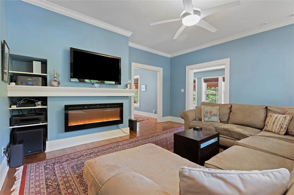 104 Rutledge Drive Pittsburgh, PA 15215 - Photo 6 of 49 Gallery Image 6
