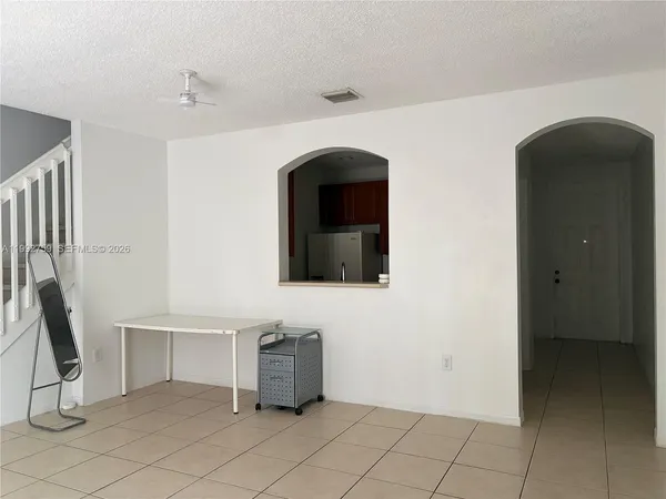$2,500 | 2281 Northeast 42nd Avenue, Unit 2281, Homestead, FL 33033