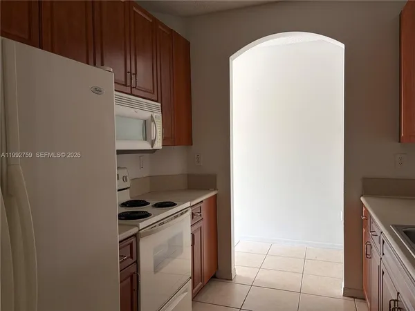 $2,500 | 2281 Northeast 42nd Avenue, Unit 2281, Homestead, FL 33033
