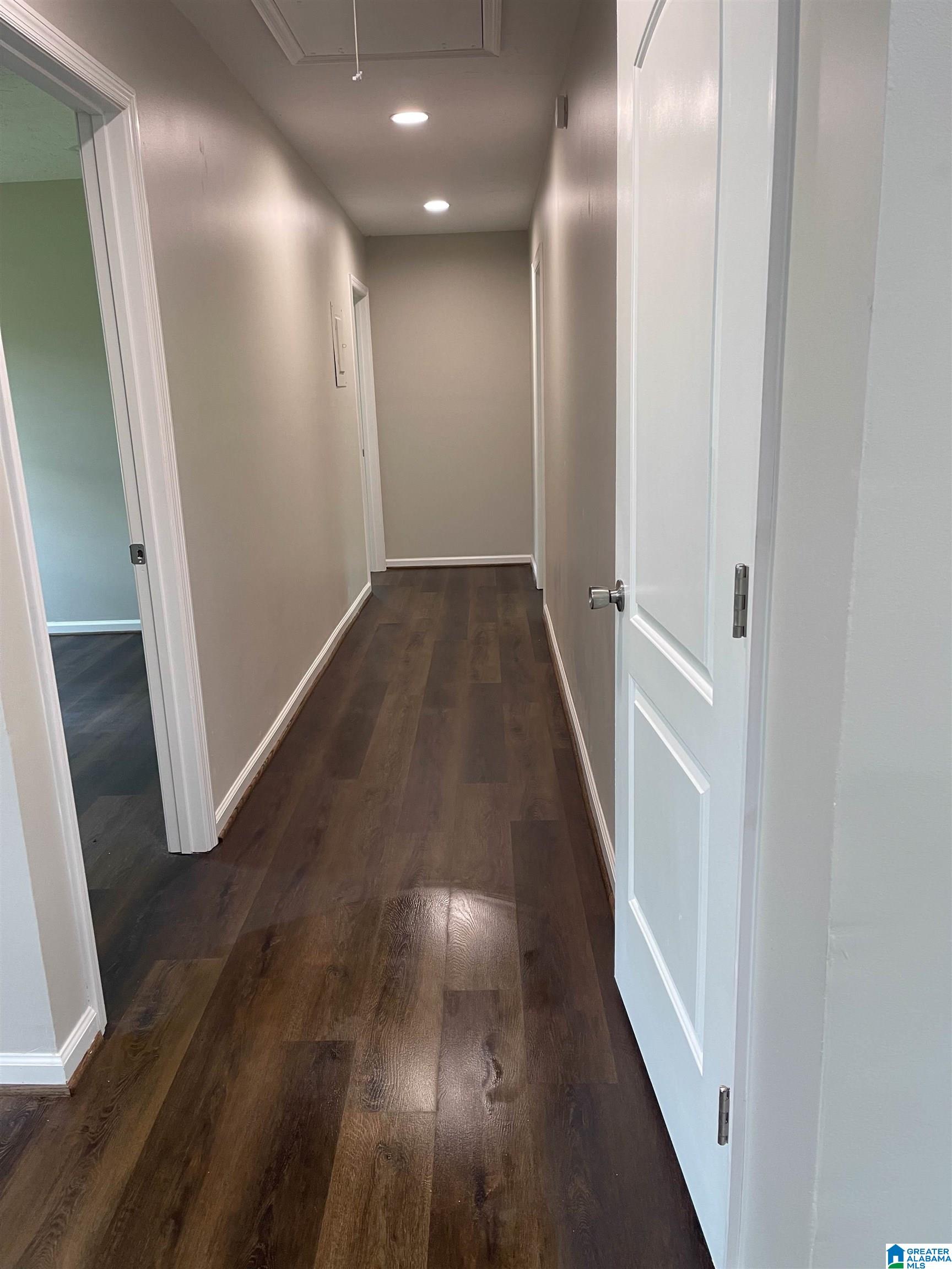 827 Hillcrest Road Birmingham, AL 35235 - Photo 10 of 16