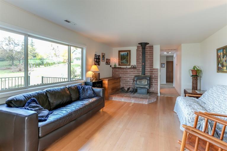 7821 Rapp Lane Talent, OR 97540 - Photo 25 of 35 Additional Photo