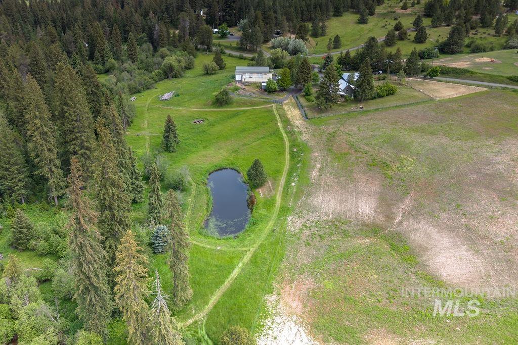 1035 Davis Road Viola, ID 83872 - Photo 20 of 31