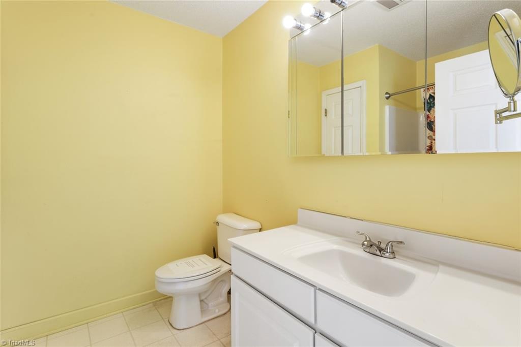 1146 Rogers Road Graham, NC 27253 - Photo 19 of 46